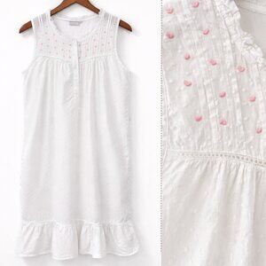 Taleen White Swiss Dot Cottage Nightgown with Pink Heart Yoke Lace Trim Size M